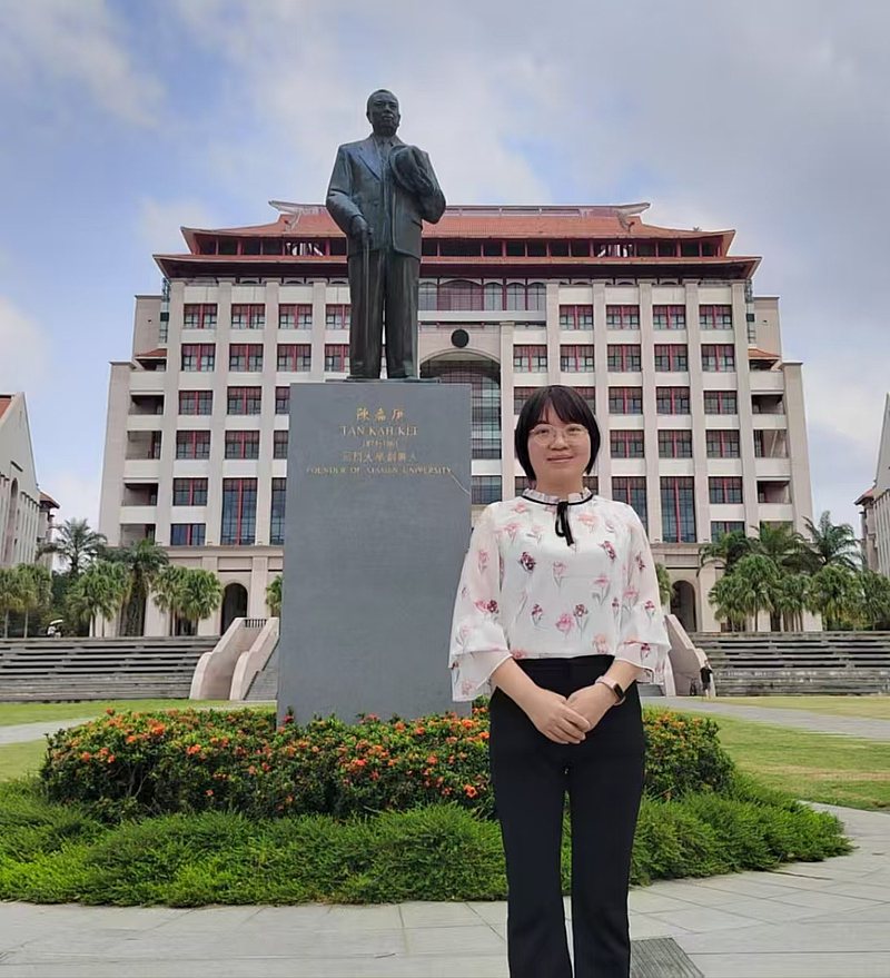 师德师风先进个人  程英鸽